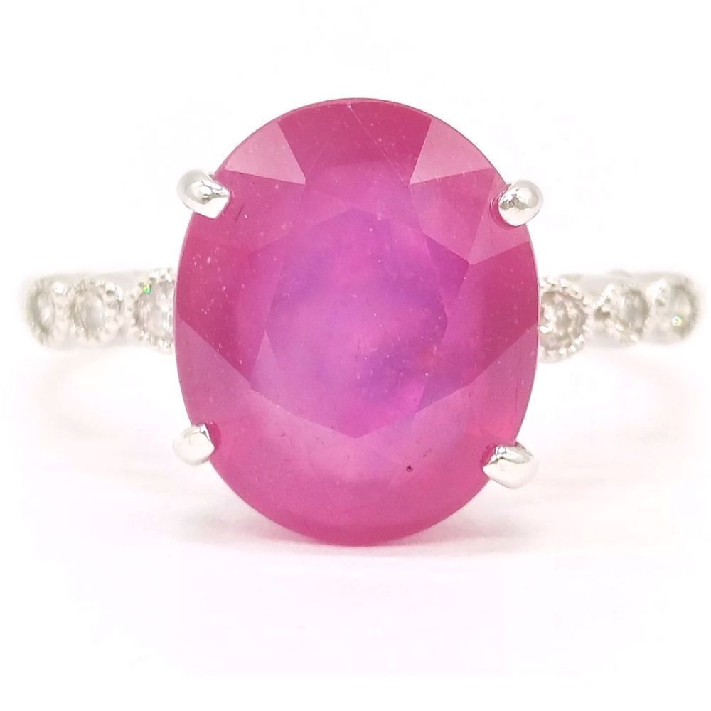 Gorgeous Natural Ruby 5.529ct Six Diamonds .09ct 18K White Gold Ring US 5.75